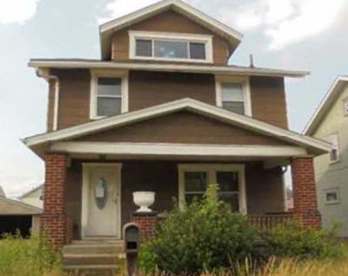 2322 10th St, Canton, OH 44708-4223