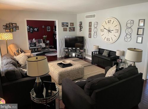 346 School Bell Rd, Bear DE  19701-1129 exterior