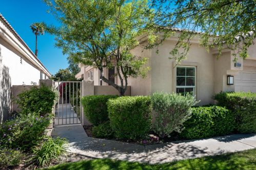 67680 Natoma Dr, Cathedral City, CA 92234-9414