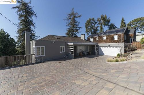 4629 Davenport Ave, Oakland, CA 94619-2916