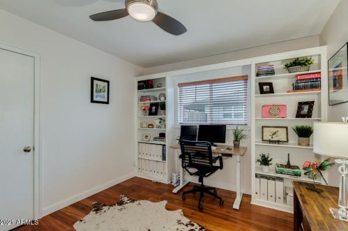 8836 17 Ave, Phoenix AZ 85027-5304 exterior