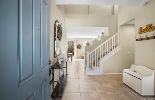 17426 Blue Aspen Ln, Santa Clarita, CA 91387-6860