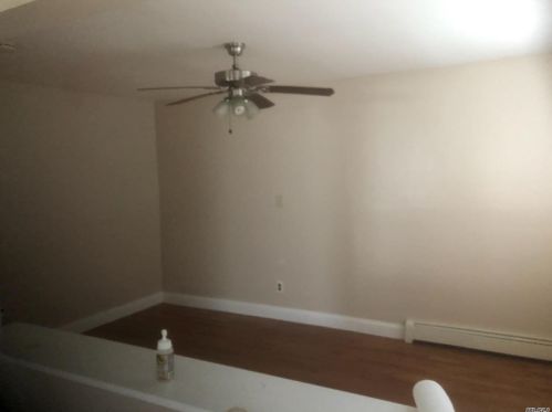 65-08 Thursby Ave, Far Rockaway, NY 11692-1332