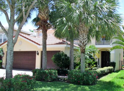 8890 Hidden Acres Dr, Boynton Beach, FL 33473-4854