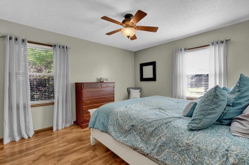 1940 Suqulak Trl, London OH  43140-8741 exterior