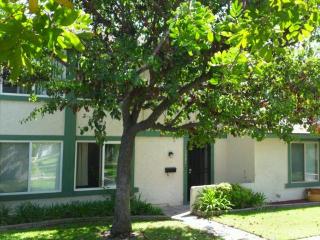 11081 Grant Way, Stanton, CA 90680-2815