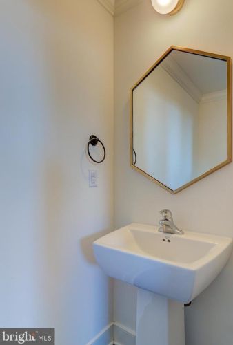 638 D St, Kennett Sq PA  19348-3273 exterior