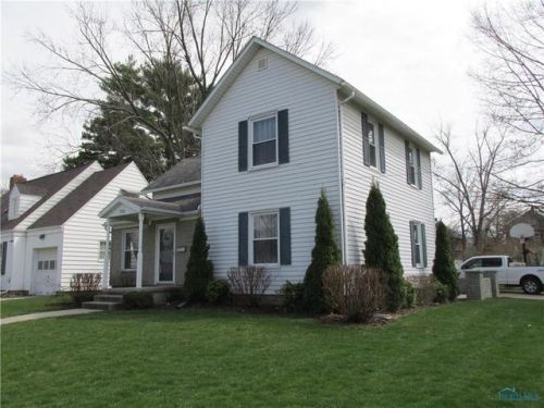 755 Clinton St, Okolona, OH 43545-1448