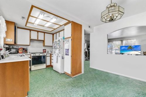 2822 Virginia Ave, West Covina CA  91791-2343 exterior