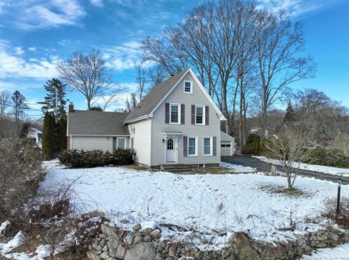 28 Daboll Rd, Groton, CT 06340-2711