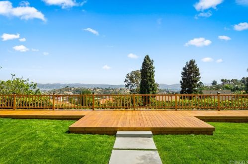 20550 Seton Hill Dr, Walnut CA  91789-1019 exterior