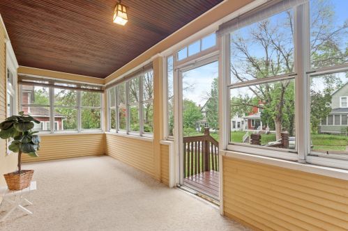 730 Jenks Ave, Saint Paul MN  55106-3114 exterior