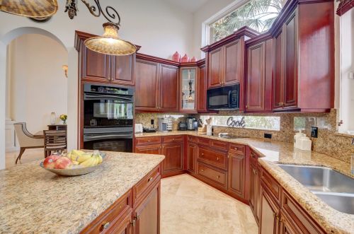 8696 Valhalla Dr, Delray Beach FL  33446-9568 exterior