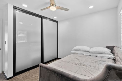 9958 Halberns Blvd, Santee CA  92071-1438 exterior