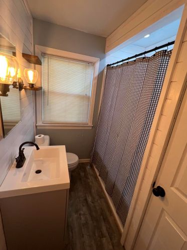 420 Lawnview Ave, Springfield OH 45505-2815 exterior