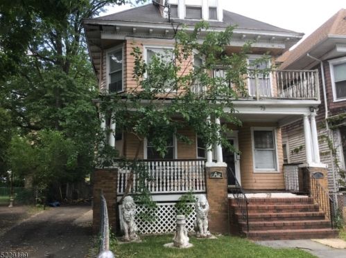 79 Munn Ave, East Orange, NJ 07018-4351