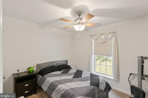 182 Beacon Ct, Montross VA  22520-4078 exterior