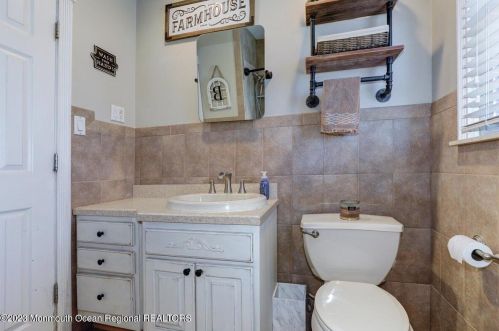 319 Spruce Dr, Bricktown NJ  08723-5948 exterior