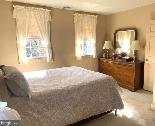 482 Landing St, Lumberton Township NJ  08048-1136 exterior