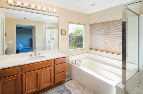 7608 Seattle Dr, La Mesa CA  91941-7892 exterior