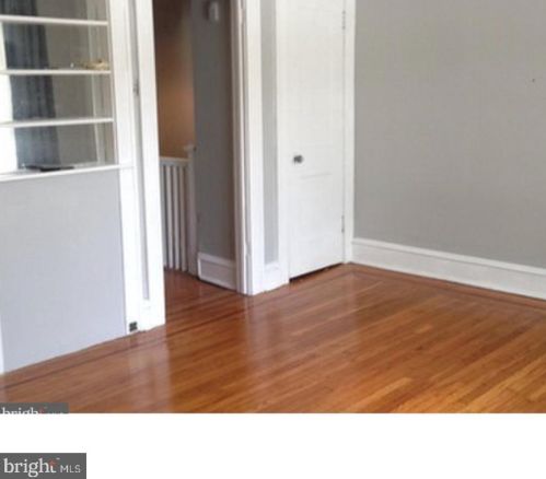 412 Maple Ave, Camden NJ  08106-2055 exterior