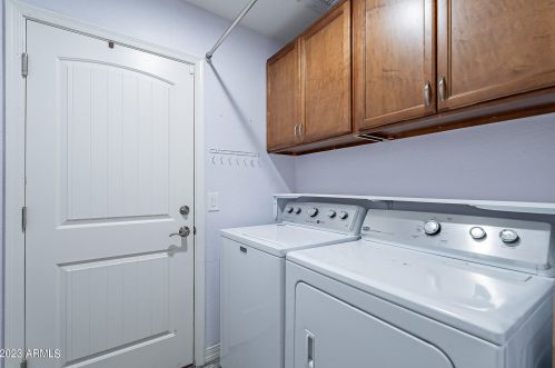 12245 41st Ave, Phoenix AZ 85029-2947 exterior