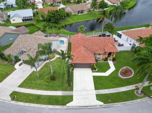 5130 Rosen Blvd, Boynton Beach, FL 33472-1274