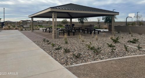 15962 Electra Ln, Sun City AZ 85387-2027 exterior