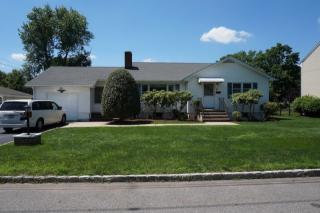 15 Roscoe Ave, Madison NJ  07940-2417 exterior