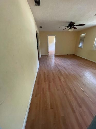 642 North St, Daytona Beach, FL 32114-2561