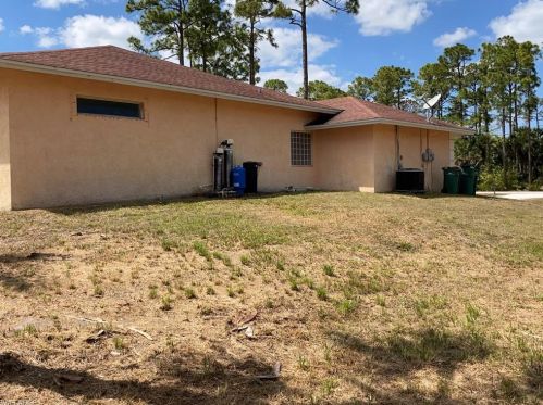 3160 22nd Ave, Naples FL  34117-8806 exterior