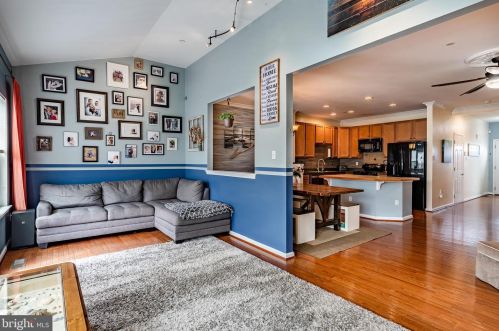 155 Fawn Dr, Gilbertsville PA  19525-8103 exterior