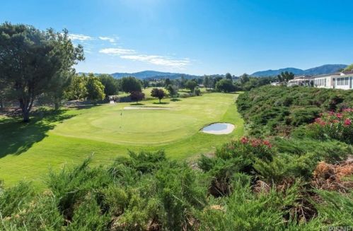 26752 Whispering Leaves Dr, Santa Clarita CA  91321-5449 exterior