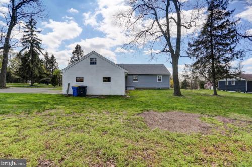 620 Gap Newport Pike, Steelville PA  19310-1760 exterior