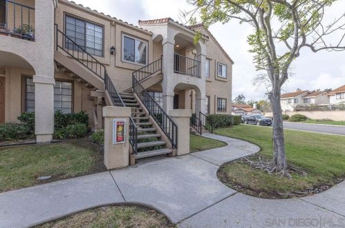 10742 Dabney Dr, San Diego, CA 92126-7622