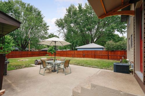11400 Palm St, Minneapolis, MN 55448-3241