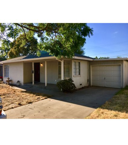 209 Emerson Ave, Modesto, CA 95350-2302