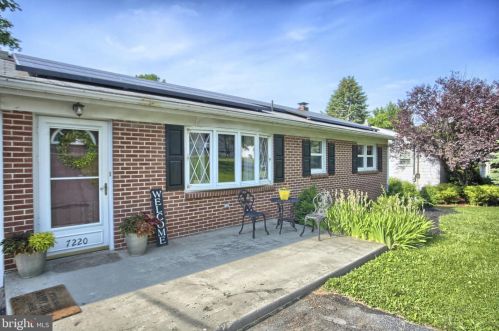 7220 Chambers Hill Rd, Harrisburg, PA 17111-5111
