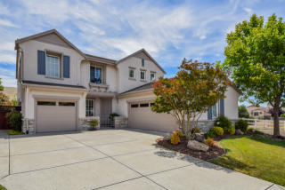 3044 Overlook Dr, Vallejo, CA 94591-3816