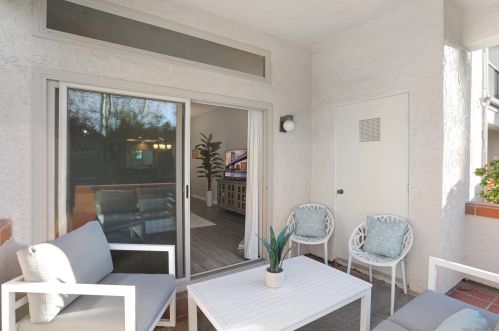 2876 Andover Ave, Carlsbad CA  92010-7004 exterior