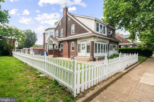 5237 Castor Ave, Philadelphia, PA 19124-1742