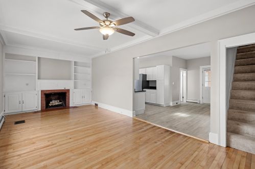 640 Mast Rd, Goffstown NH  03045 exterior