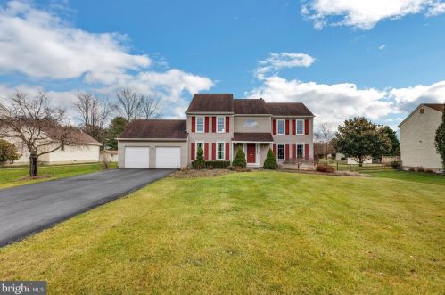54 Airdrie Dr, Bear, DE 19701-2360