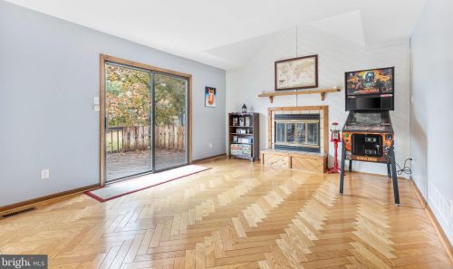 1341 Westminster Dr, Downingtown PA  19335-3652 exterior