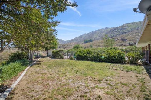 12065 Westwood Ln, Colton CA  92313-5309 exterior