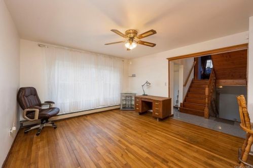 8 October Ln, Mahopac, NY 10541-4230