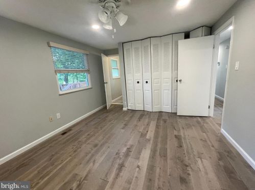 12822 Framingham Ct, Herndon VA  20171-2619 exterior