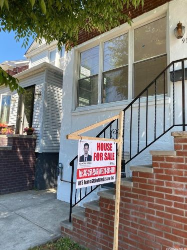 99 Winters St, Bronx, NY 10464-1519