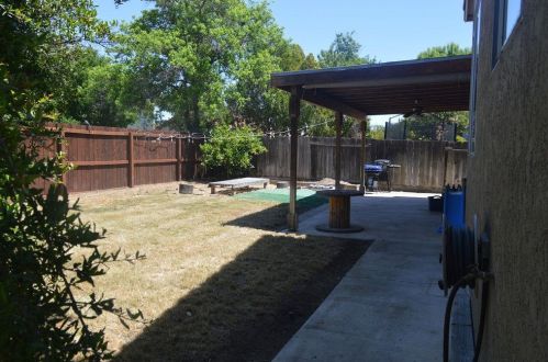 940 Keiko St, Los Banos CA  93635-5212 exterior