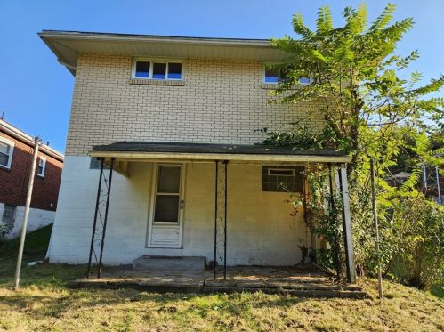 811 Worthington Ave, Jefferson Hills, PA 15025-1232